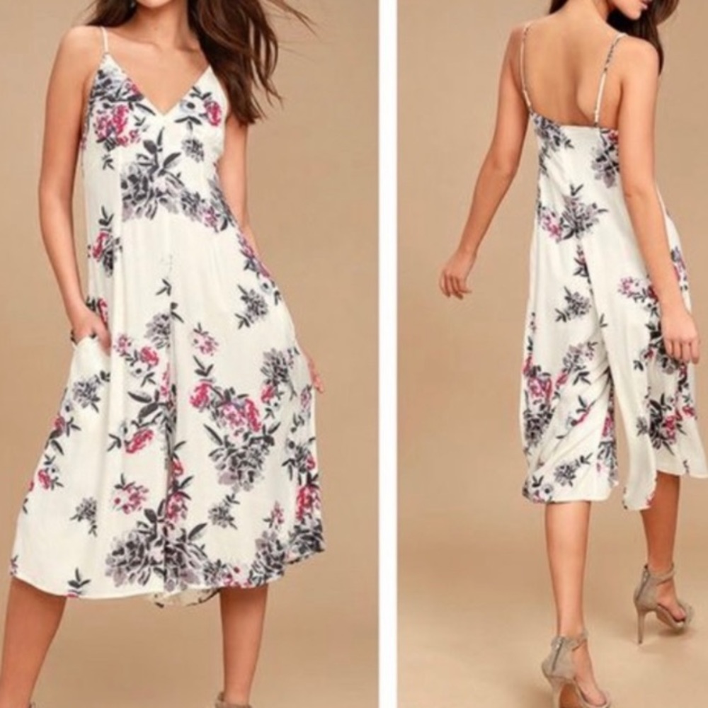 Somedays lovin Mary may jumpsuit Wide Leg Floral Size M